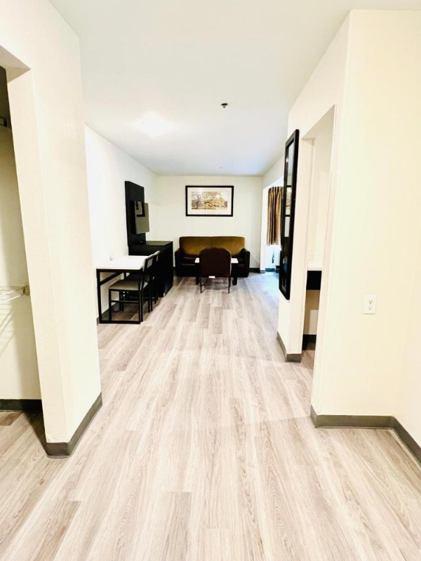 MainStay Suites Little Rock West Near Medical Centers image 21